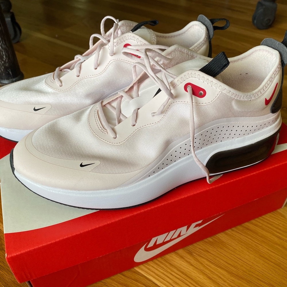 Womens Nike Air Max Dia
